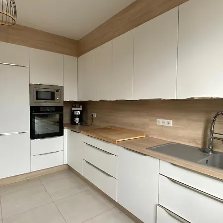 Daire Fer D'eiffel Nancy 6 Pers *